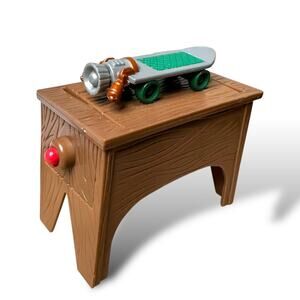 Vintage TMNT Ninja Turtles Skateboard Tool Table Sewer Lair Playset Part 1988